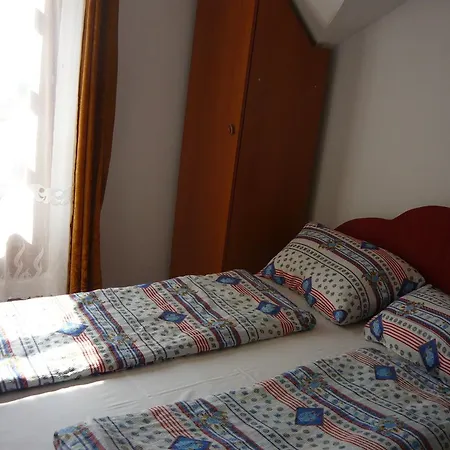 Baratsag Haz Альшоэрш