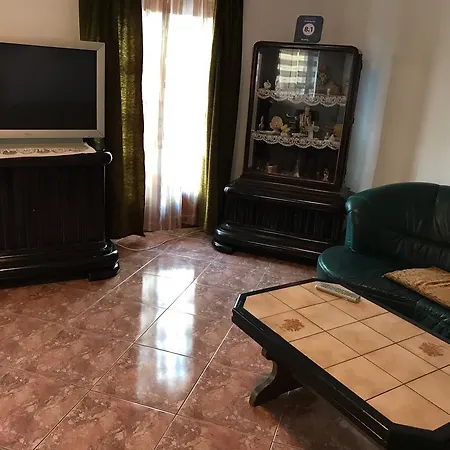 Baratsag Haz Гостевой дом Альшоэрш