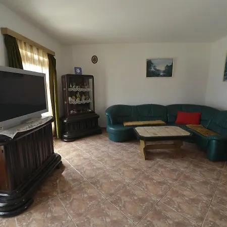 Barátság Ház Casa de hóspedes *