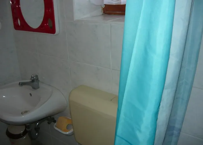 Baratsag Haz Alsóörs